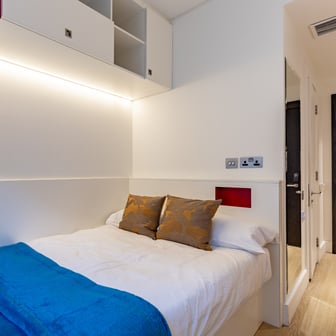 Classic En Suite - Image 6